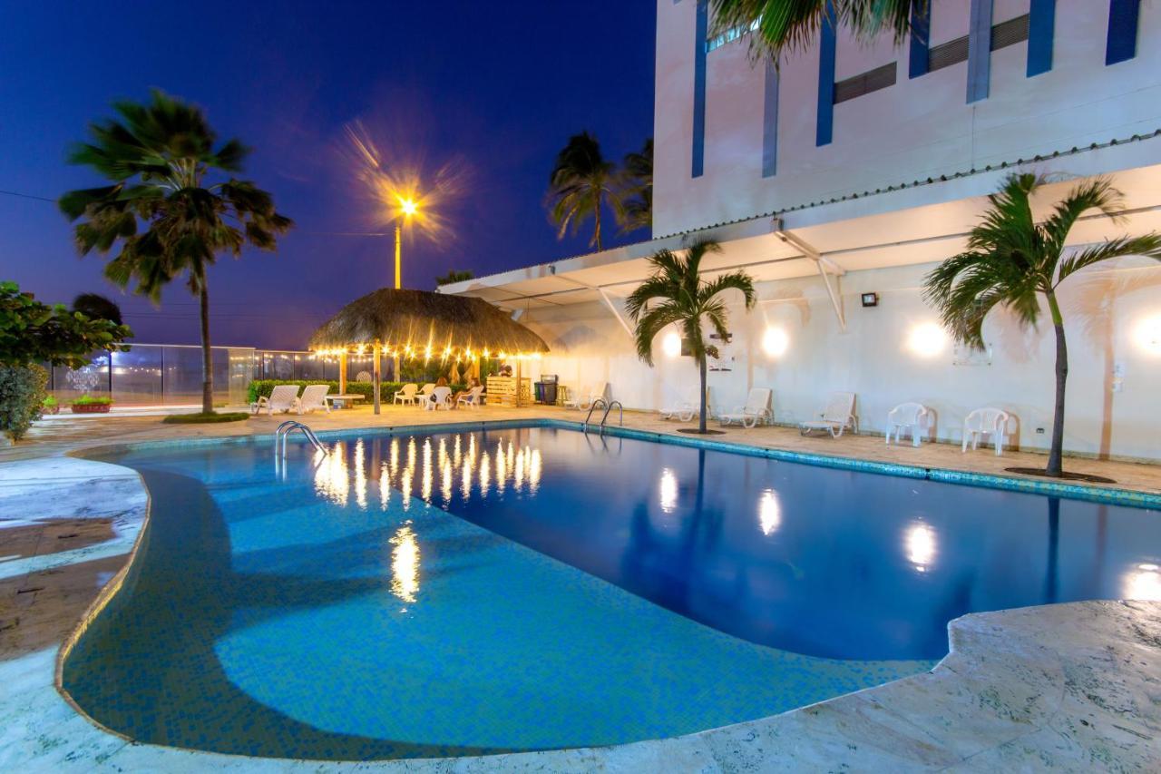 Hotel Playa Club Cartagena Bagian luar foto